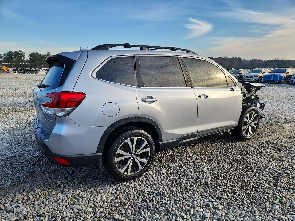 Photo 3 from auction – 2019 SUBARU FORESTER L with VIN JF2SKAUC6KH550564