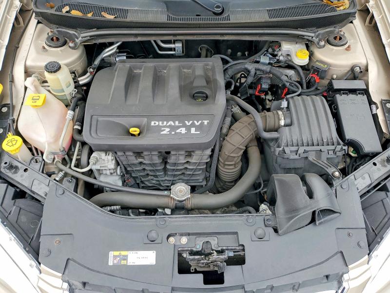 Photo 11 from auction – 2014 CHRYSLER 200 with VIN 1C3BCBEB5EN128836