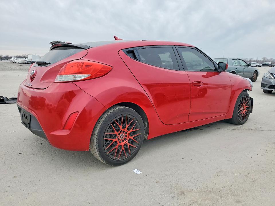 Photo 3 from auction – 2012 HYUNDAI VELOSTER with VIN KMHTC6AD9CU049876