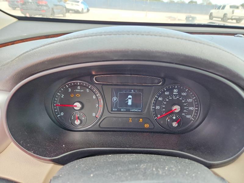 Photo 9 from auction – 2017 KIA SORENTO with VIN 5XYPGDA52HG198405