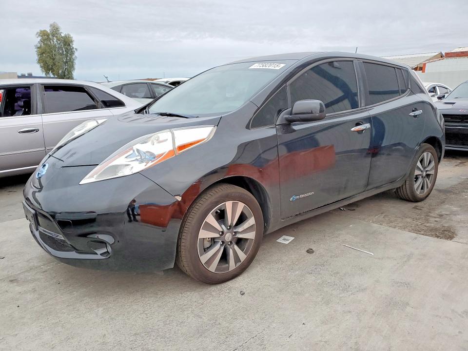 NISSAN LEAF 2015 with VIN 1N4AZ0CP4FC318820 - Photo from auction