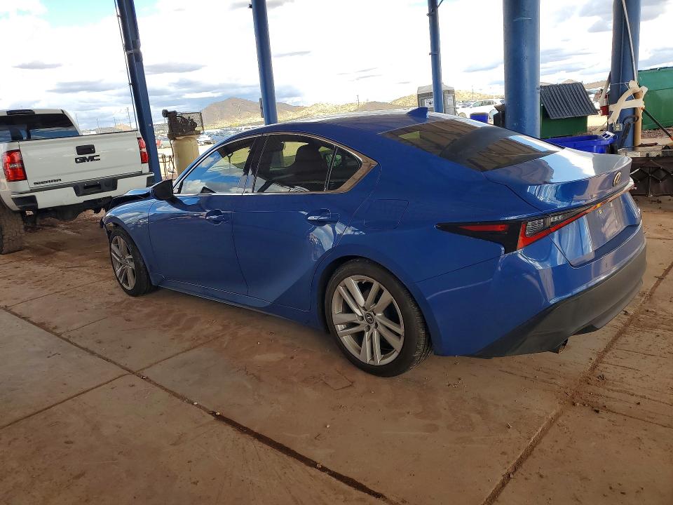 Photo 2 from auction – 2021 LEXUS IS with VIN JTHCA1D20M5114695