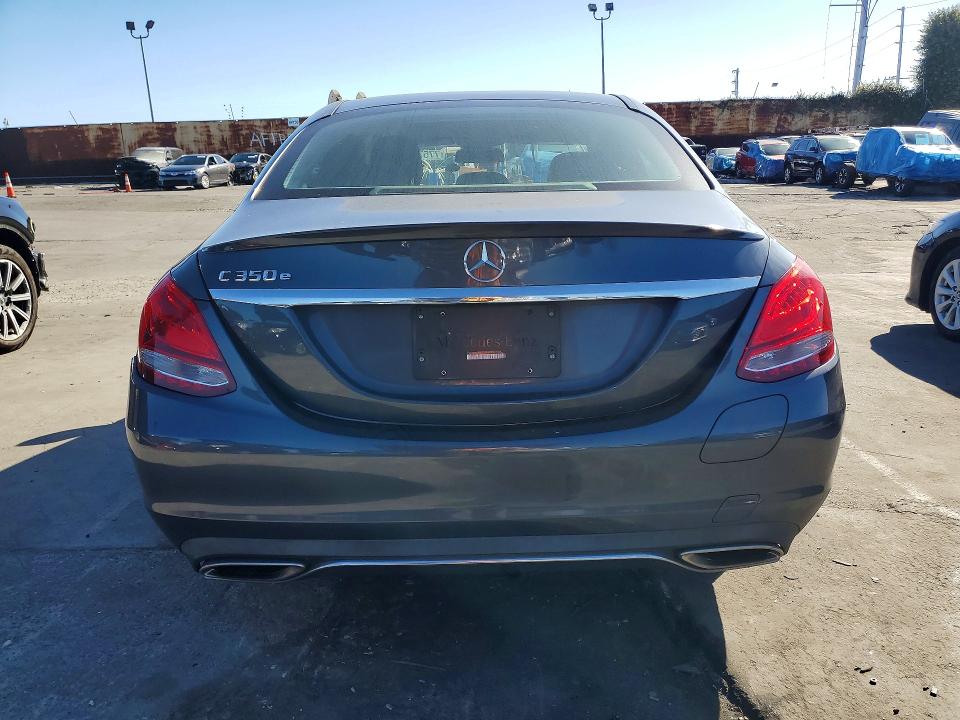 Photo 6 from auction – 2016 MERCEDES-BENZ C 350E with VIN 55SWF4HB3GU154444