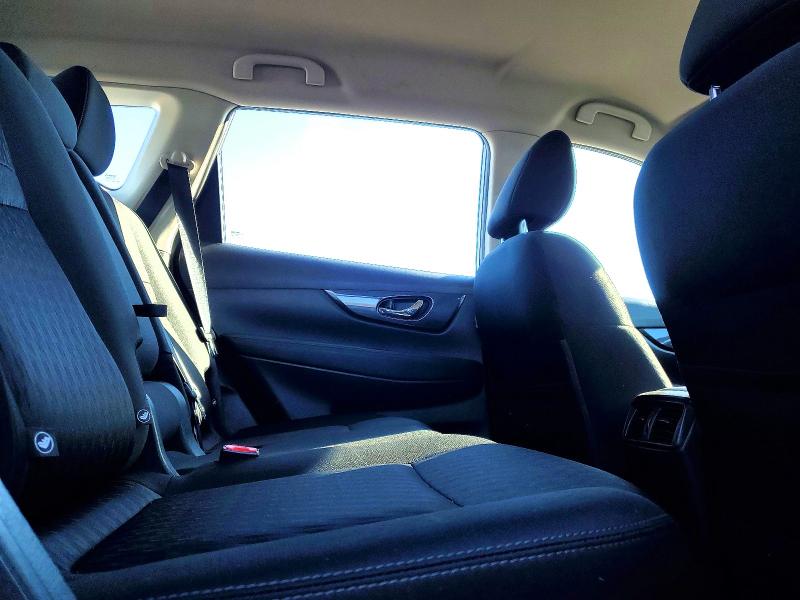Photo 11 from auction – 2017 NISSAN ROGUE S with VIN KNMAT2MVXHP552329