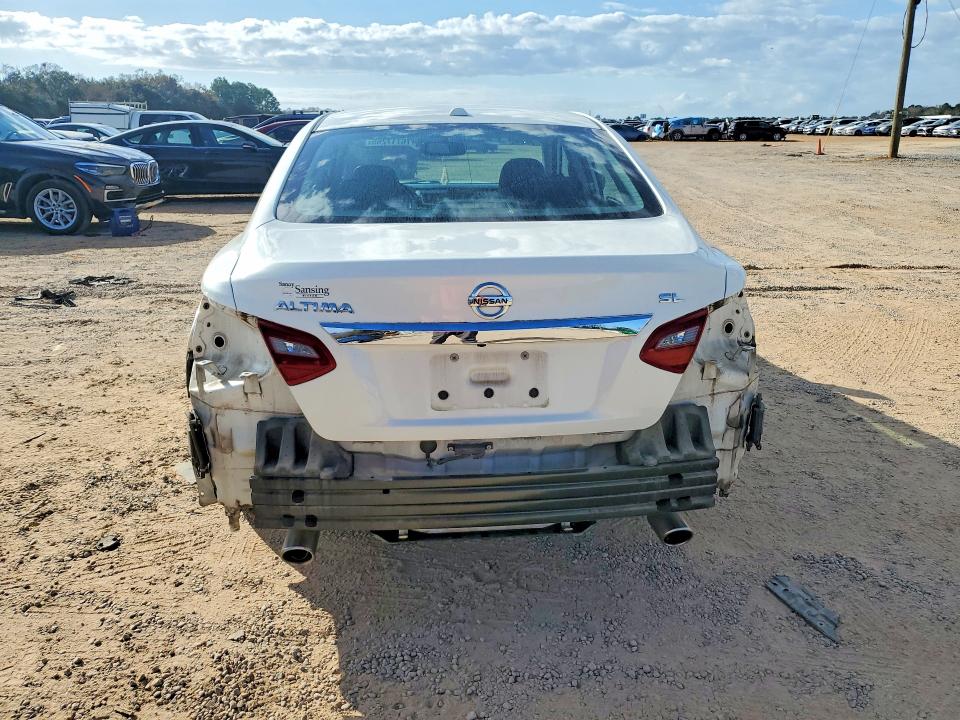 Photo 6 from auction – 2015 NISS ALTIMA with VIN 1N4AL3AP1FN362963