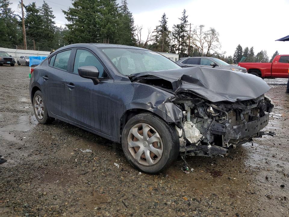 Photo 4 from auction – 2014 MAZDA 3 SPORT with VIN JM1BM1U72E1141034