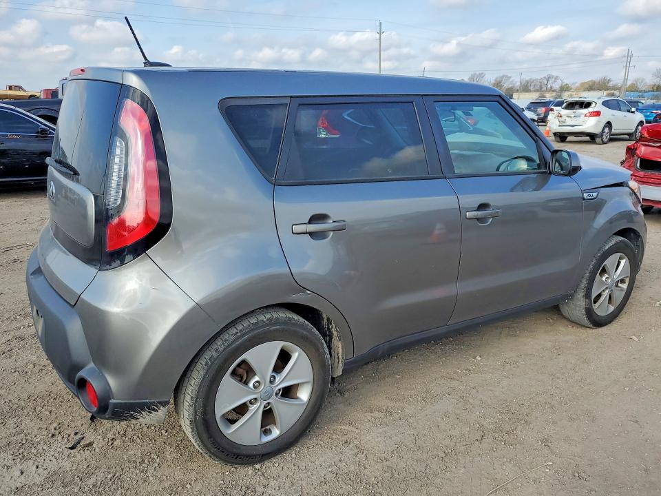 Photo 3 from auction – 2015 KIA SOUL with VIN KNDJN2A28F7202490