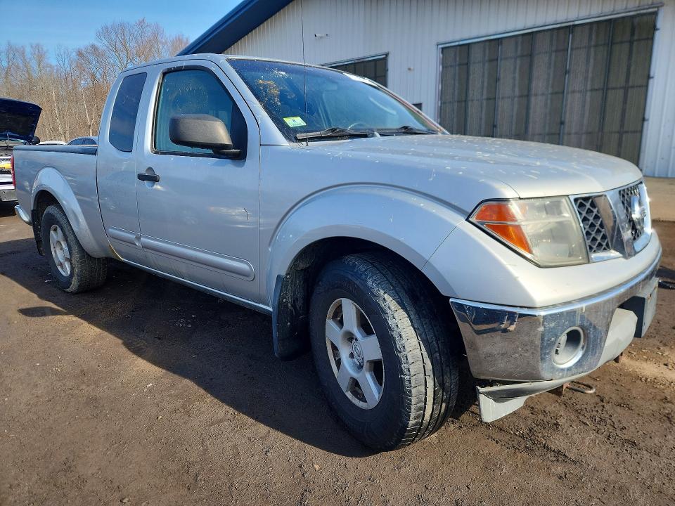 Photo 4 from auction – 2005 NISSAN FRONTIER with VIN 1N6AD06U55C445761
