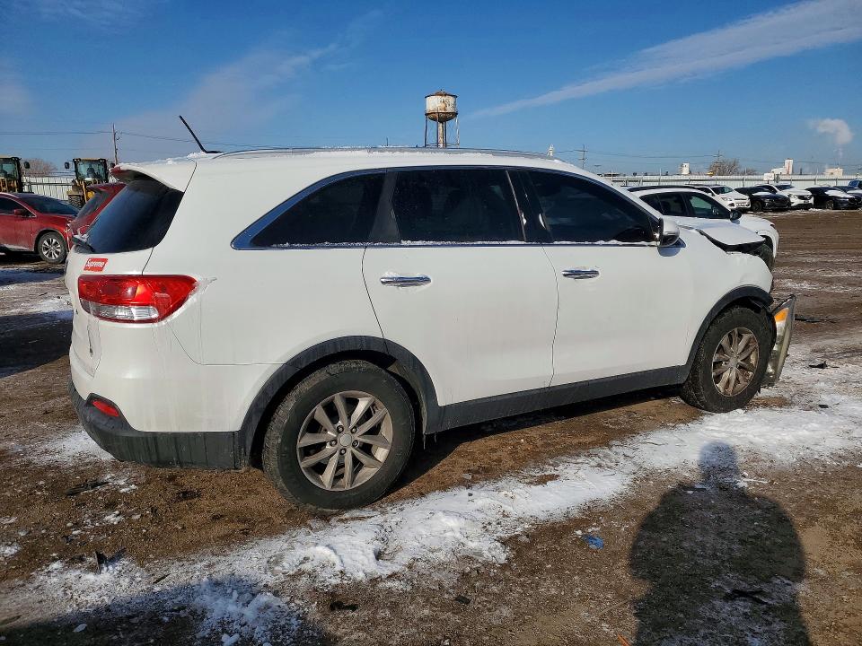 Photo 3 from auction – 2016 KIA SORENTO with VIN 5XYPG4A3XGG080776