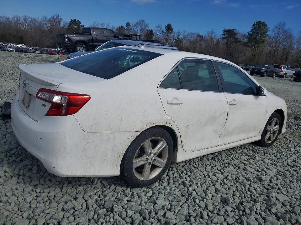 Photo 3 from auction – 2013 TOYOTA CAMRY L with VIN 4T1BF1FK9DU655158