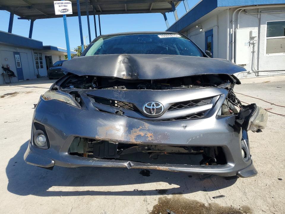 Фото 5 с аукциона – 2013 TOYOTA COROLLA BA с VIN 5YFBU4EE8DP176217