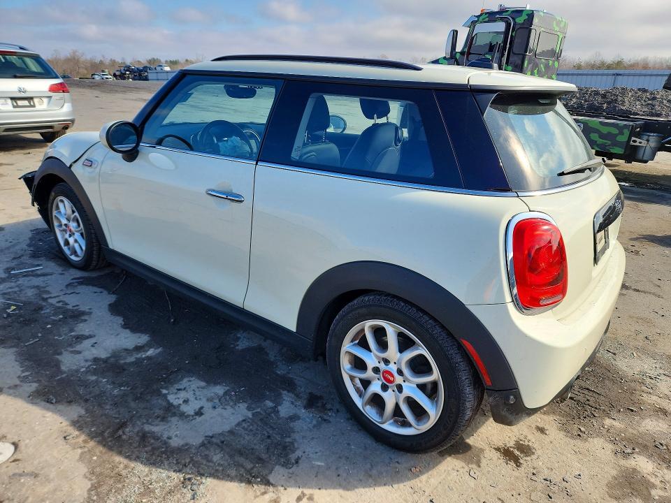 Photo 2 from auction – 2019 MINI COOPER with VIN WMWXP5C58K2H29644