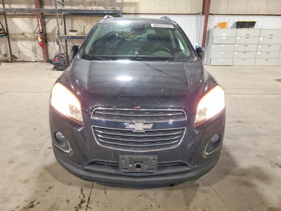 Photo 5 from auction – 2015 CHEVROLET TRAX with VIN 3GNCJNSB1FL206016