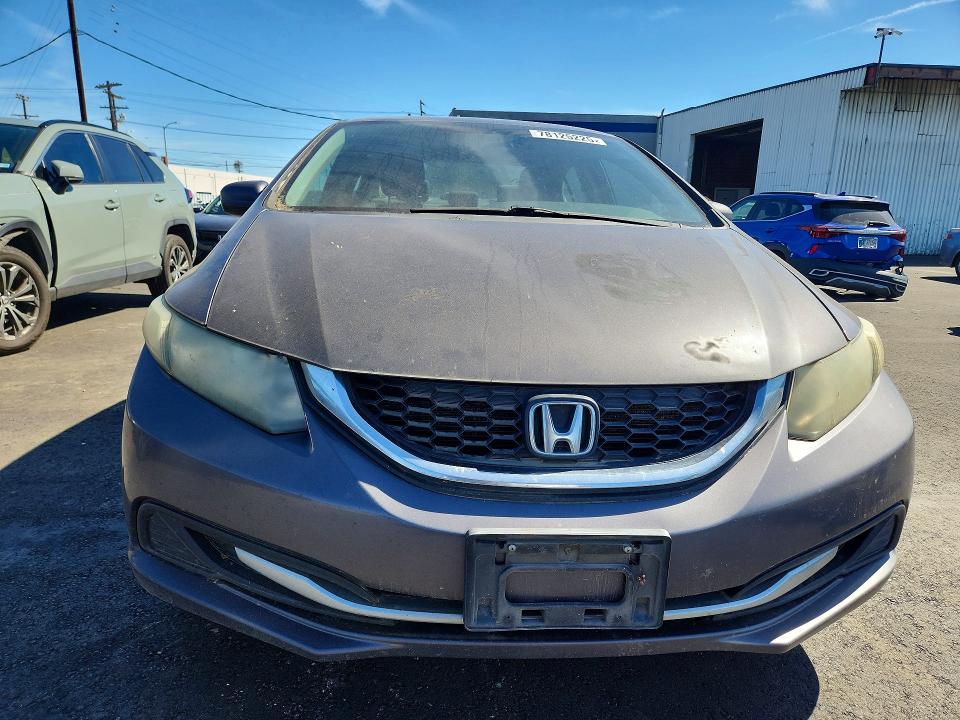 Photo 5 from auction – 2015 HONDA CIVIC with VIN 19XFB2F58FE702733