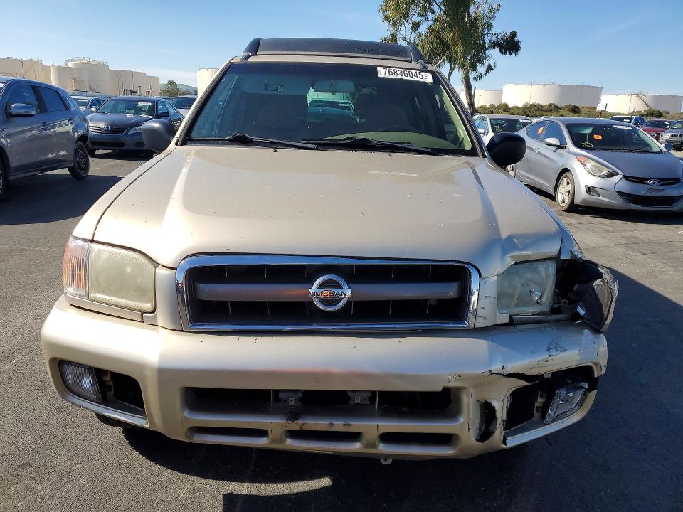 Photo 5 from auction – 2002 NISSAN PATHFINDER with VIN JN8DR09X82W663361