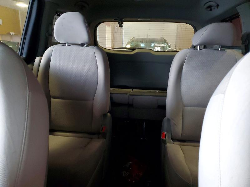 Photo 10 from auction – 2016 KIA SEDONA with VIN KNDMB5C19G6198324