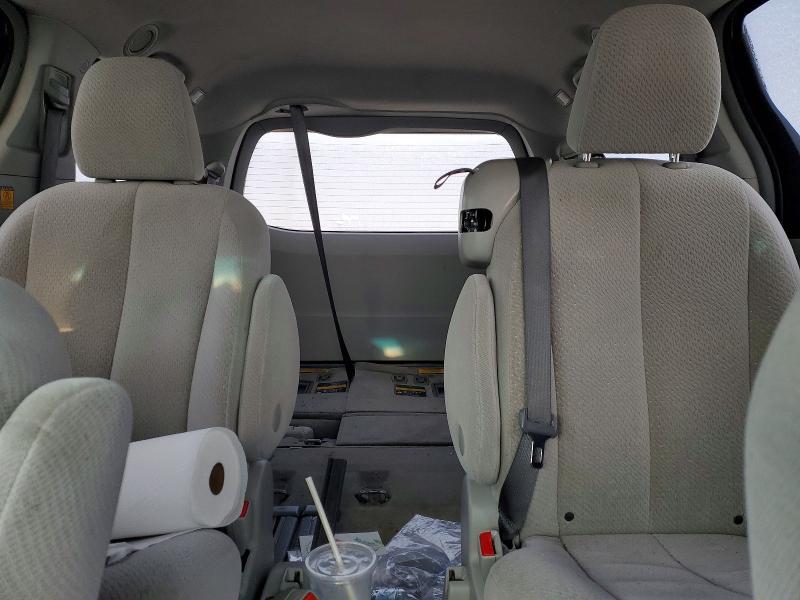 Photo 10 from auction – 2013 TOYOTA SIENNA with VIN 5TDKK3DC0DS368884