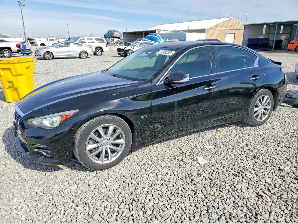 INFINITI Q50 PREMIU 2017 with VIN JN1EV7AR2HM830788 - Photo from auction