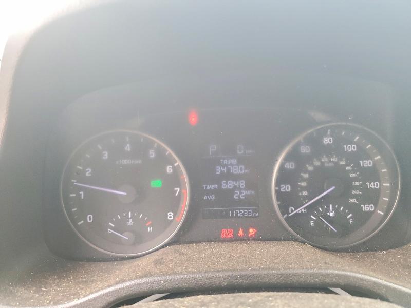 Photo 9 from auction – 2017 HYUNDAI ELANTRA with VIN 5NPD74LF2HH120563