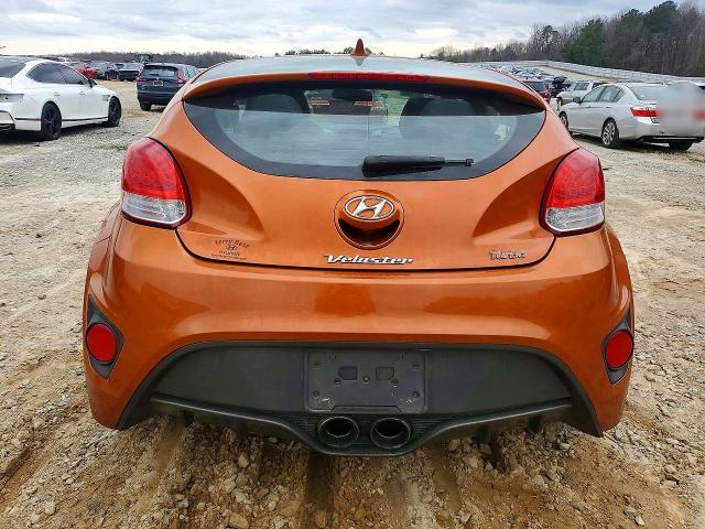 Photo 6 from auction – 2013 HYUNDAI VELOSTER T with VIN KMHTC6AE6DU133700