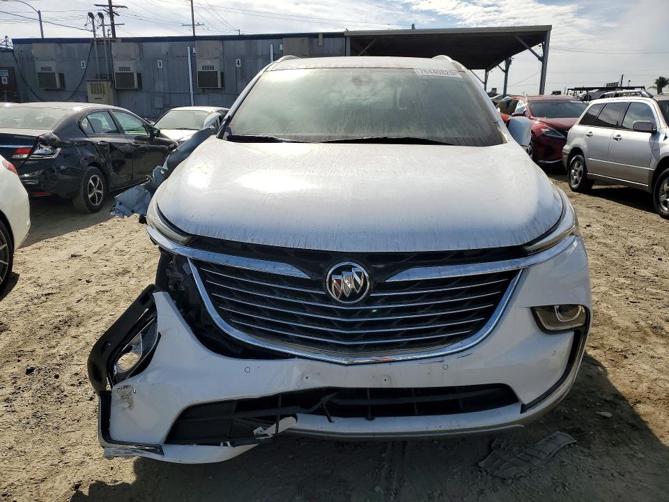 Photo 5 from auction – 2022 BUICK ENCLAVE with VIN 5GAERBKW6NJ181083