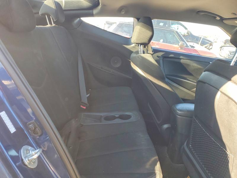 Photo 10 from auction – 2016 HYUNDAI VELOSTER with VIN KMHTC6AD5GU291862