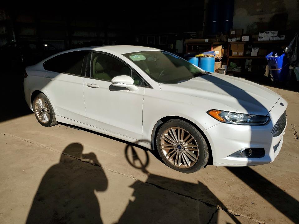 Photo 4 from auction – 2016 FORD FUSION SE with VIN 3FA6P0HD9GR195223