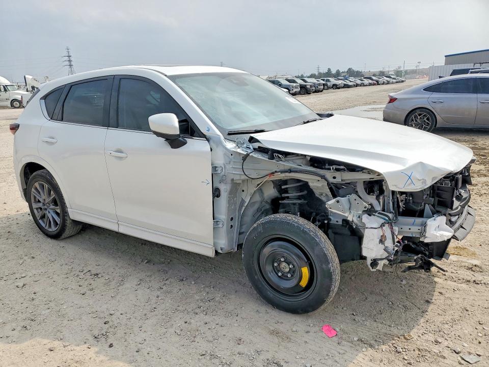 Photo 4 from auction – 2025 MAZDA CX-5 with VIN JM3KFBEM3S0714536