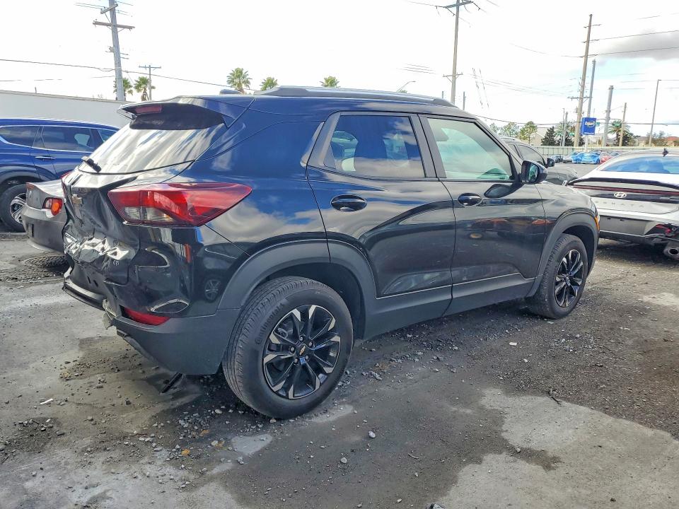 Photo 3 from auction – 2023 CHEVROLET TRAILBLAZER with VIN KL79MPS29PB187916