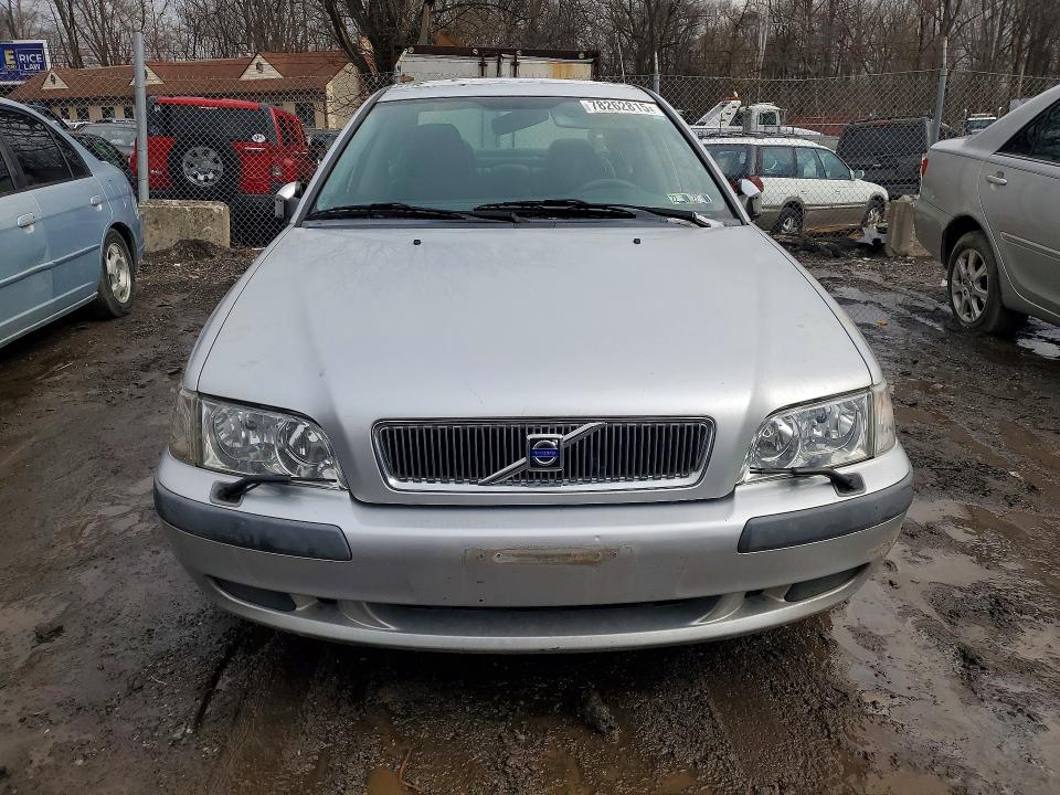 Photo 5 from auction – 2001 VOLVO S40 with VIN YV1VS29521F710603