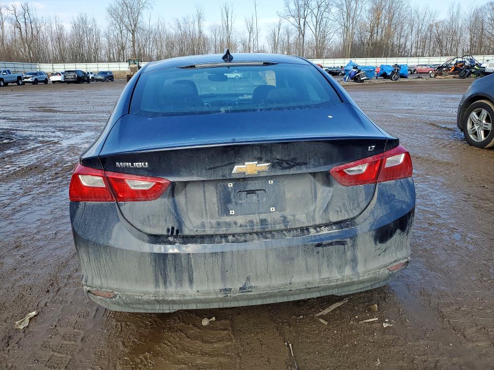 Photo 6 from auction – 2018 CHEVROLET MALIBU with VIN 1G1ZD5ST7JF102189