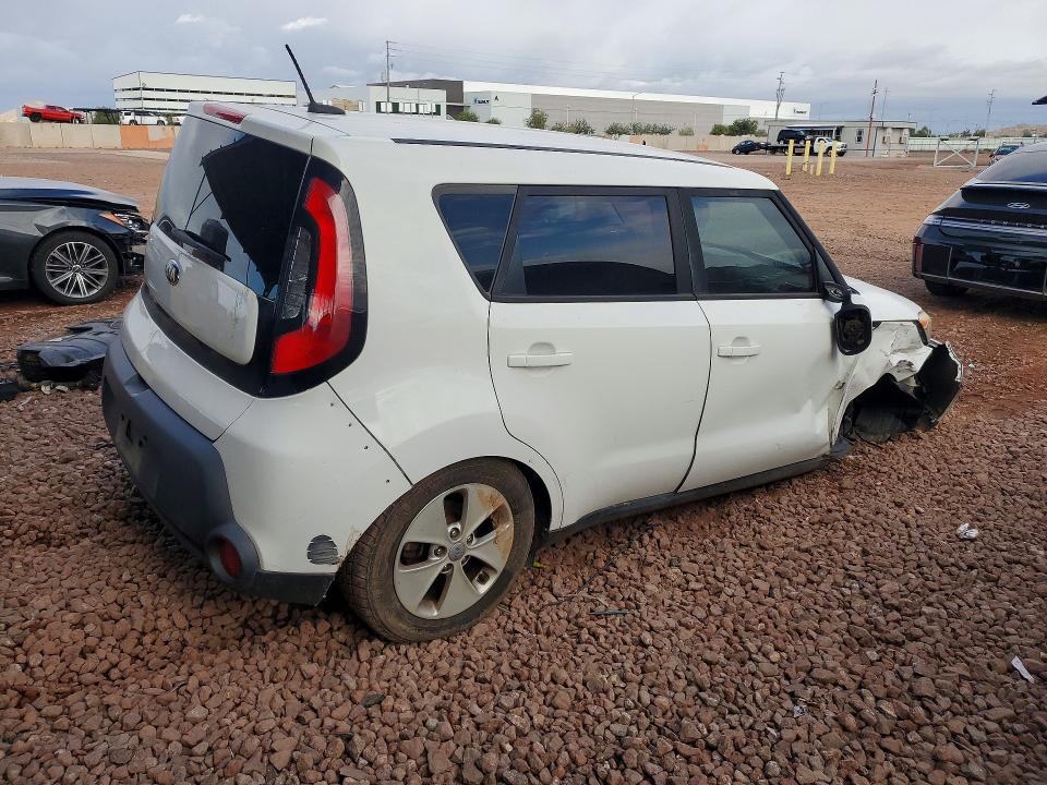 Photo 3 from auction – 2016 KIA SOUL with VIN KNDJN2A29G7375209