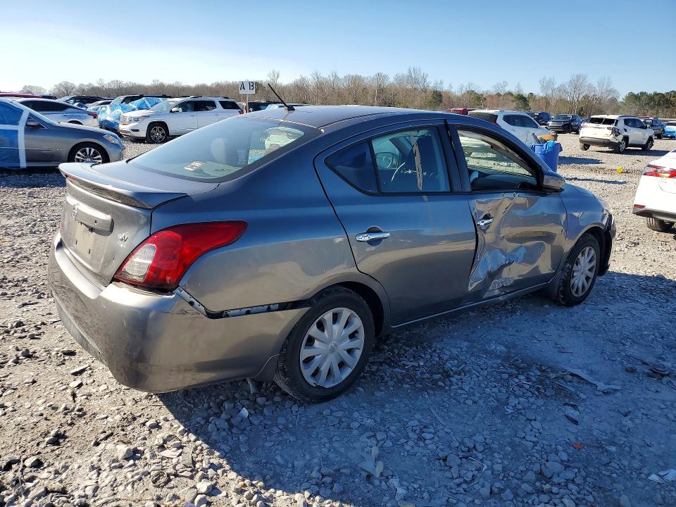 Photo 3 from auction – 2018 NISSAN VERSA with VIN 3N1CN7AP4JL860803