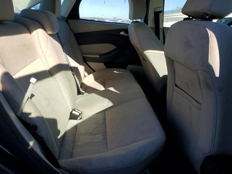 Photo 10 from auction – 2016 FORD FOCUS with VIN 1FADP3F28GL266470