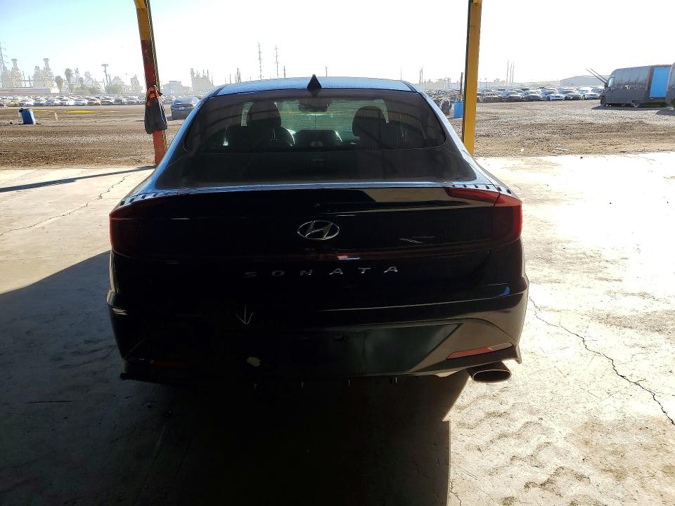 Photo 6 from auction – 2020 HYUNDAI SONATA SEL with VIN 5NPEL4JA4LH052377
