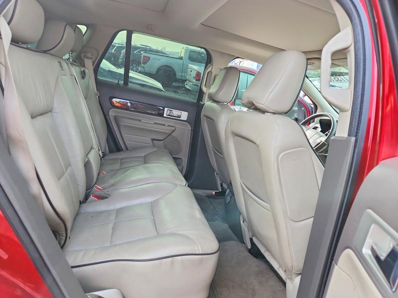 Photo 11 from auction – 2010 LINCOLN MKX with VIN 2LMDJ6JC1ABJ01462