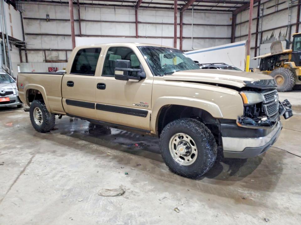 Photo 4 from auction – 2005 CHEVROLET SILVERADO with VIN 1GCHK23245F903164