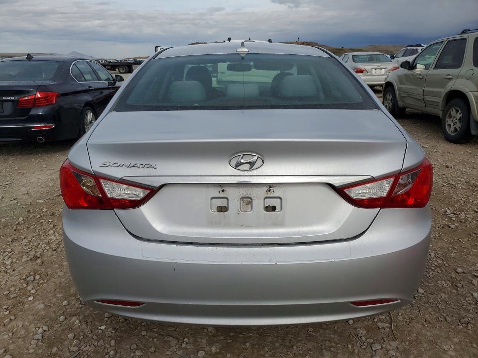 Photo 6 from auction – 2013 HYUNDAI SONATA with VIN 5NPEB4AC2DH788434