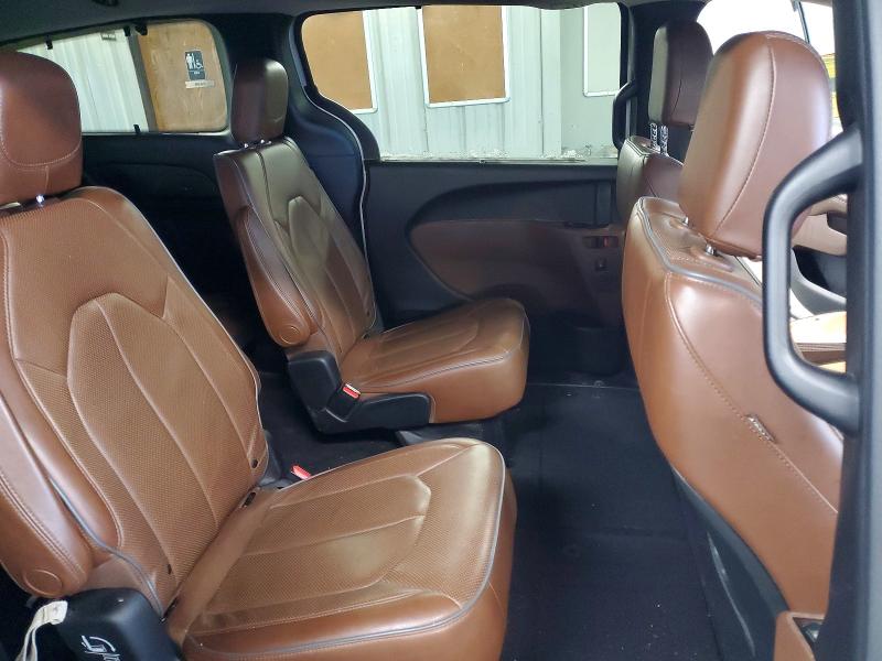 Photo 11 from auction – 2018 CHRYSLER PACIFICA with VIN 2C4RC1GG1JR186775