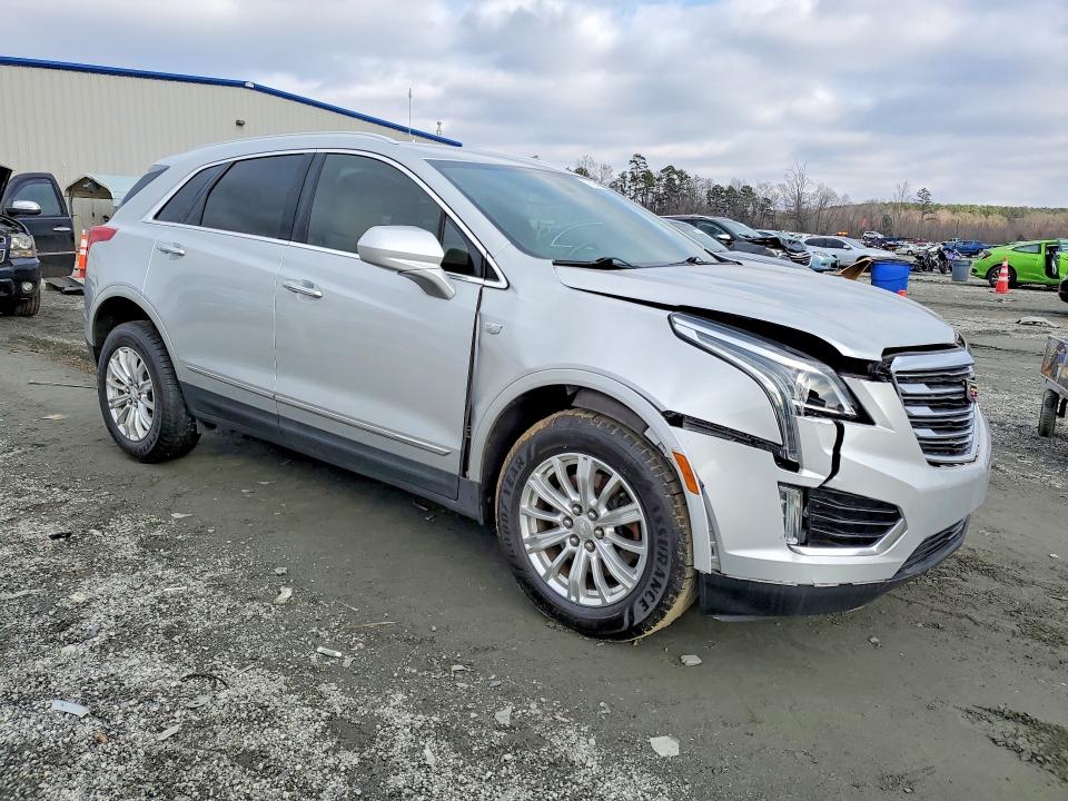Photo 4 from auction – 2019 CADILLAC XT5 with VIN 1GYKNARS1KZ134982