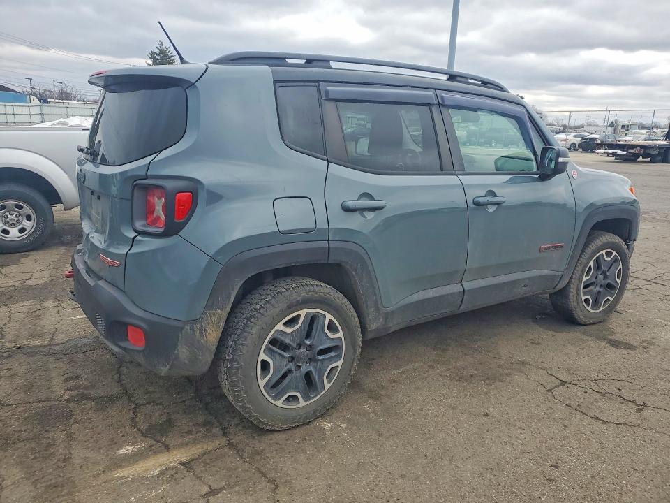 صورة رقم 3 من المزاد - 2016 JEEP RENEGADE مع VIN ZACCJBCT7GPC89037