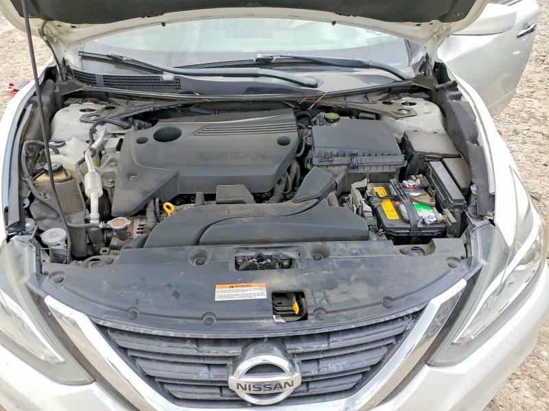 Photo 11 from auction – 2016 NISSAN ALTIMA 2.5 with VIN 1N4AL3AP2GN358017