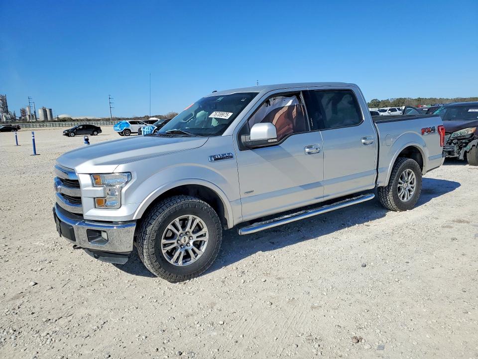 FORD F150 SUPER 2016 with VIN 1FTEW1EP4GKE11268 - Photo from auction