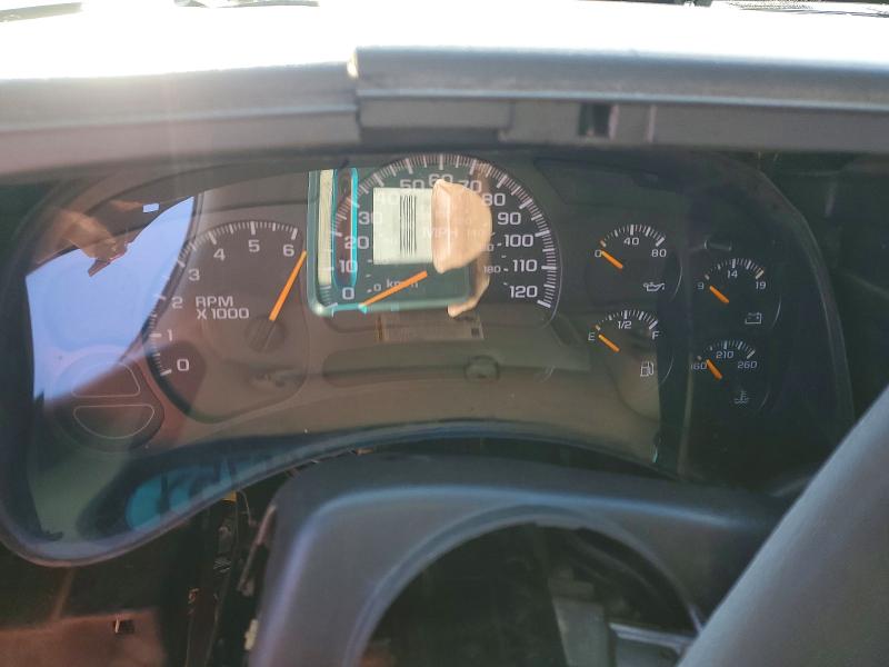 Photo 9 from auction – 2005 CHEVROLET SILVERADO with VIN 2GCEC19N251266732