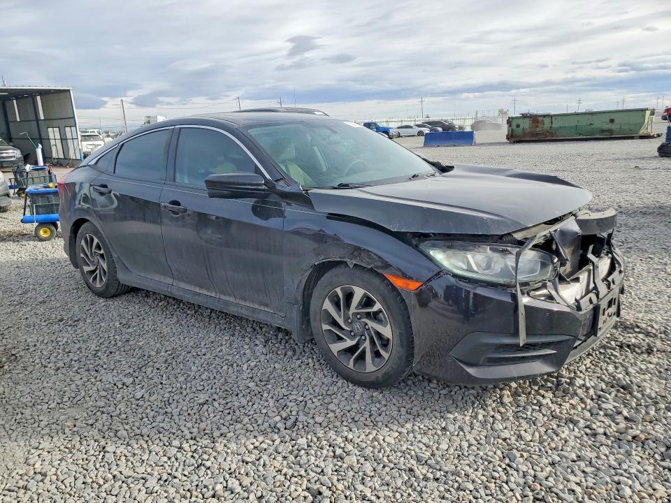 Photo 4 from auction – 2016 HONDA CIVIC with VIN 2HGFC2F77GH517448