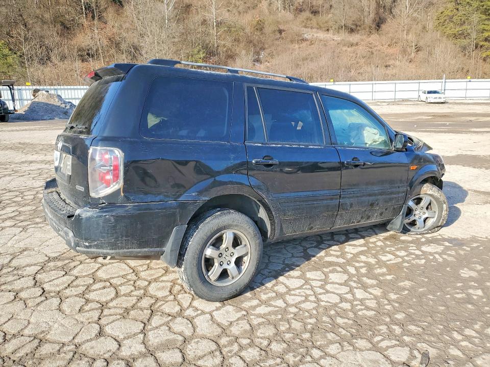 Photo 3 from auction – 2007 HONDA PILOT with VIN 5FNYF18427B027078