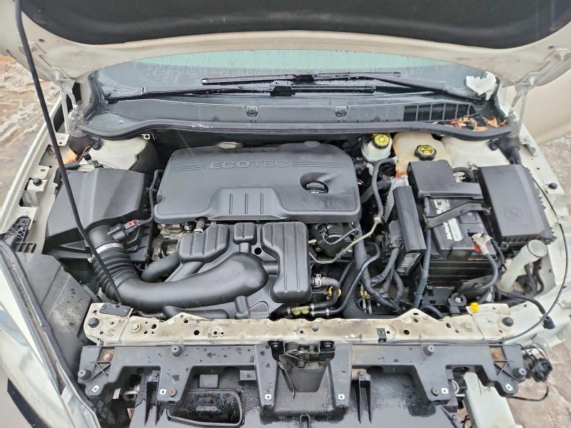 Photo 11 from auction – 2015 BUICK VERANO with VIN 1G4PS5SK7F4133212