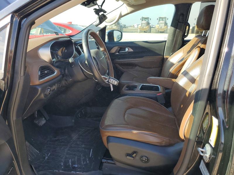 Photo 7 from auction – 2017 CHRYSLER PACIFICA L with VIN 2C4RC1GG3HR623704