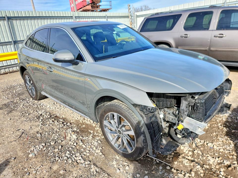صورة رقم 4 من المزاد - 2023 AUDI Q5 SPORTBA مع VIN WA14AAFY2P2009129