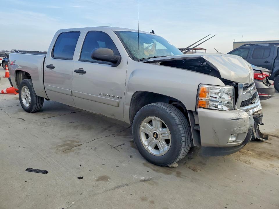 Photo 4 from auction – 2008 CHEV SILVERADO with VIN 2GCEC13J181231514